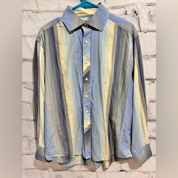 Robert Graham Other - Robert Graham Long Sleeve Flip Cuff Dress Shirt